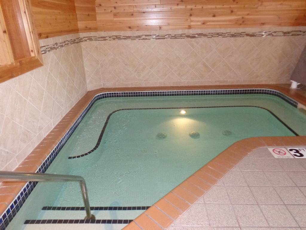 Country Inn & Suites By Radisson, Forest Lake, Mn Екстер'єр фото